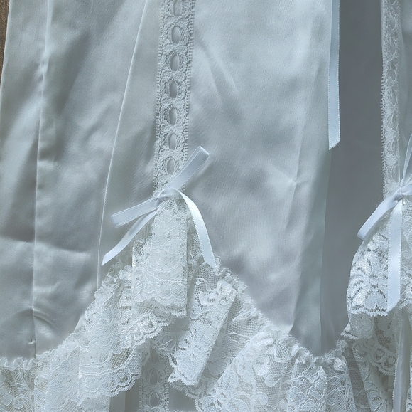 Vintage Deadstock Christening Gown - Picture 10 of 13